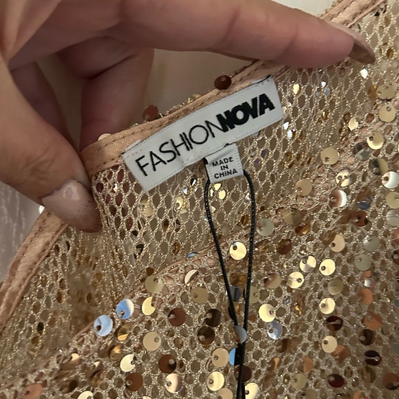 NWT Fashion Nova Gold Sequin One Shoulder Dress - Picture 2 of 3